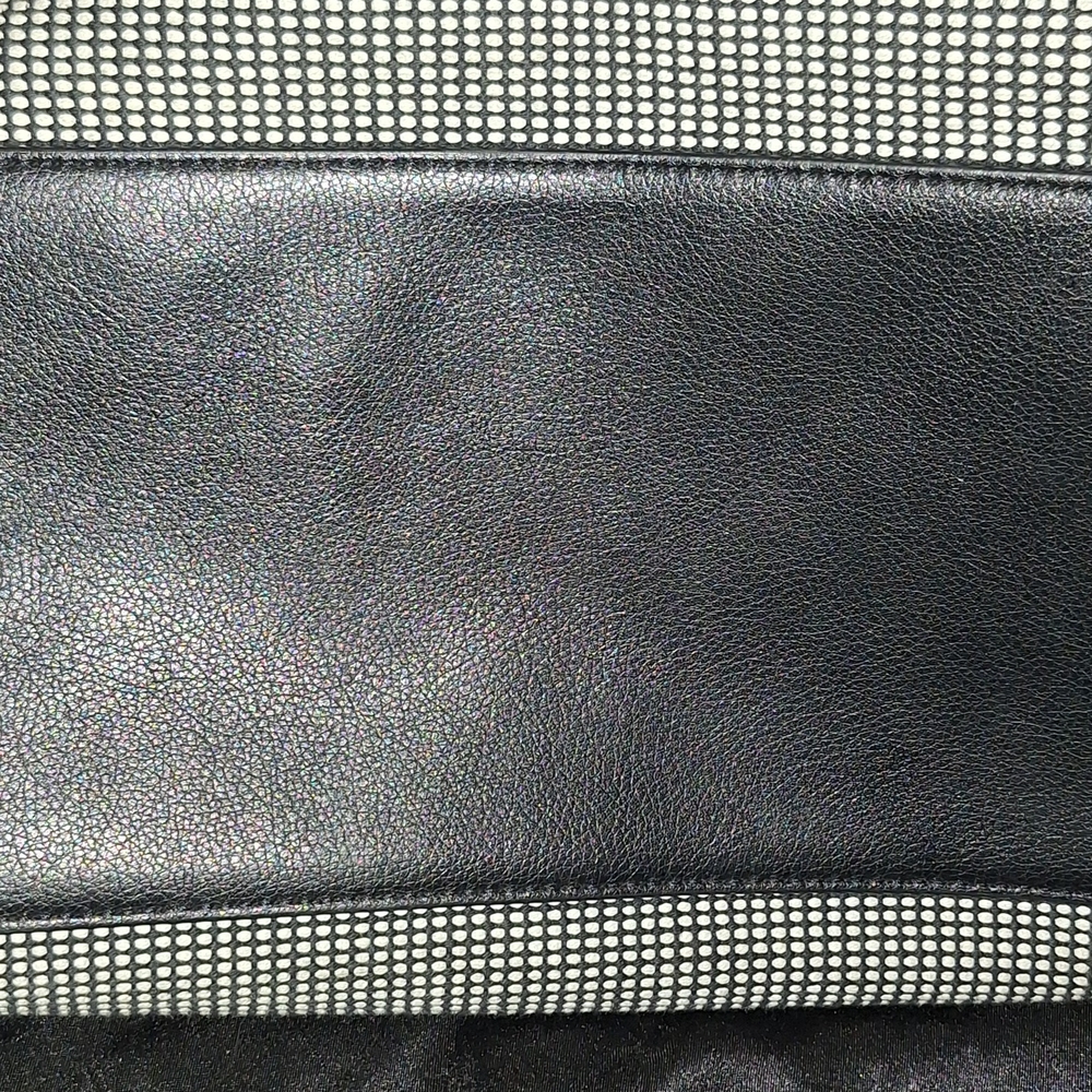kate spade Black and White Floral Appliqué Tote - Picture 11 of 16